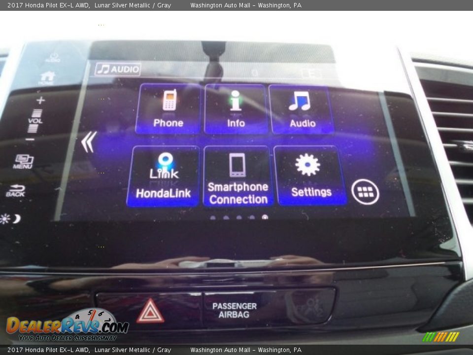 2017 Honda Pilot EX-L AWD Lunar Silver Metallic / Gray Photo #29