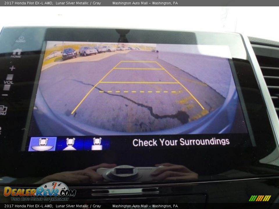 2017 Honda Pilot EX-L AWD Lunar Silver Metallic / Gray Photo #34