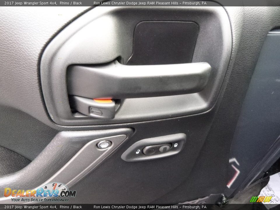 2017 Jeep Wrangler Sport 4x4 Rhino / Black Photo #14