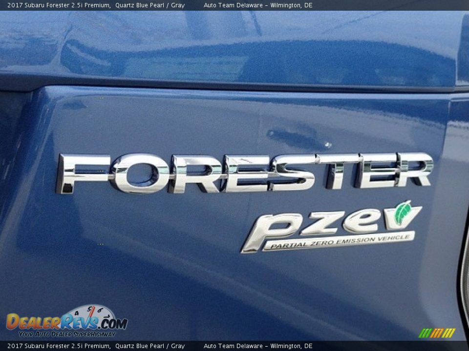 2017 Subaru Forester 2.5i Premium Quartz Blue Pearl / Gray Photo #31