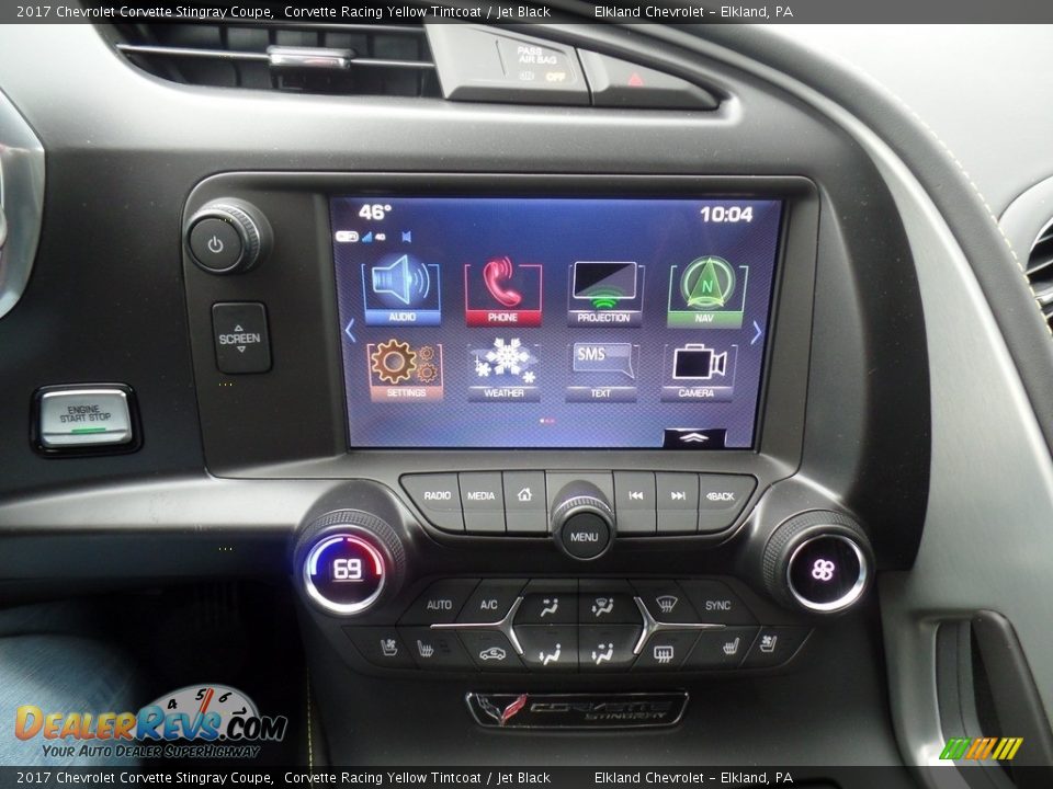 Controls of 2017 Chevrolet Corvette Stingray Coupe Photo #28