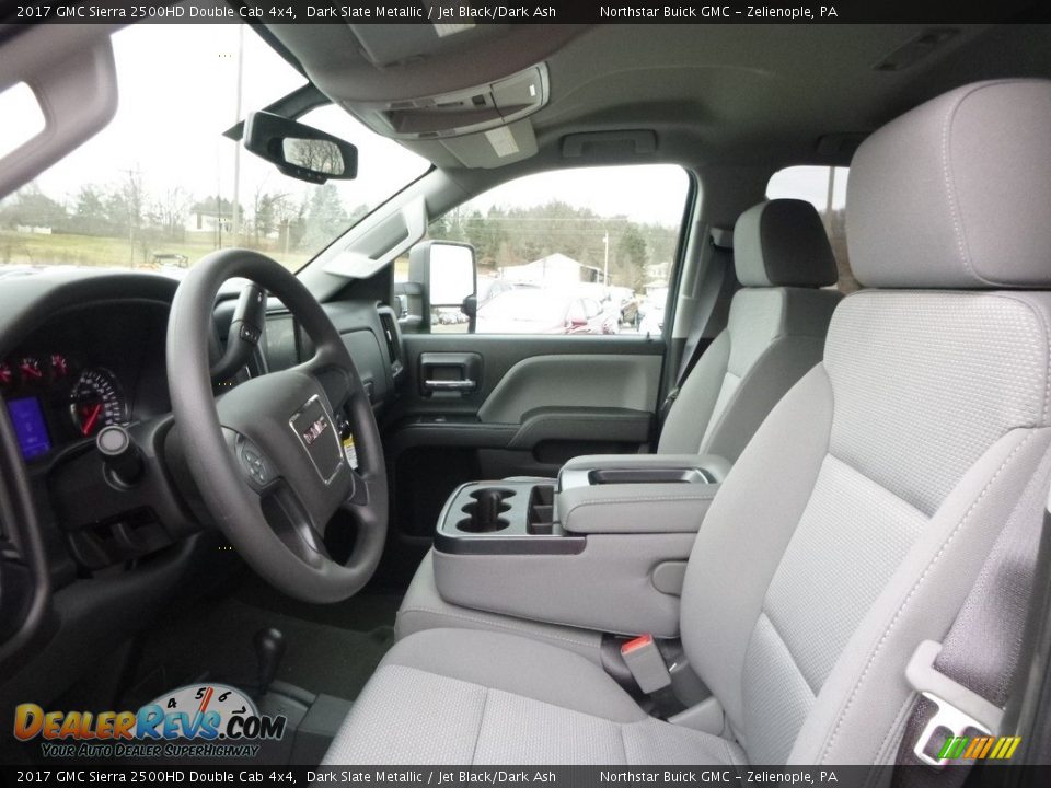 Front Seat of 2017 GMC Sierra 2500HD Double Cab 4x4 Photo #11