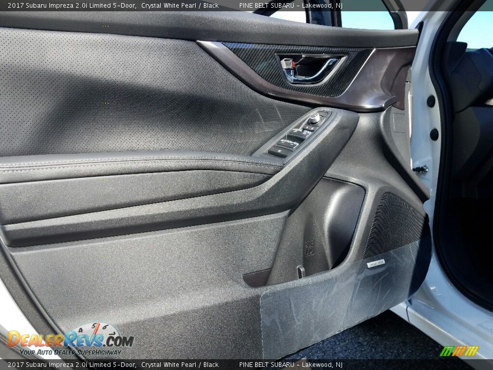 Door Panel of 2017 Subaru Impreza 2.0i Limited 5-Door Photo #8