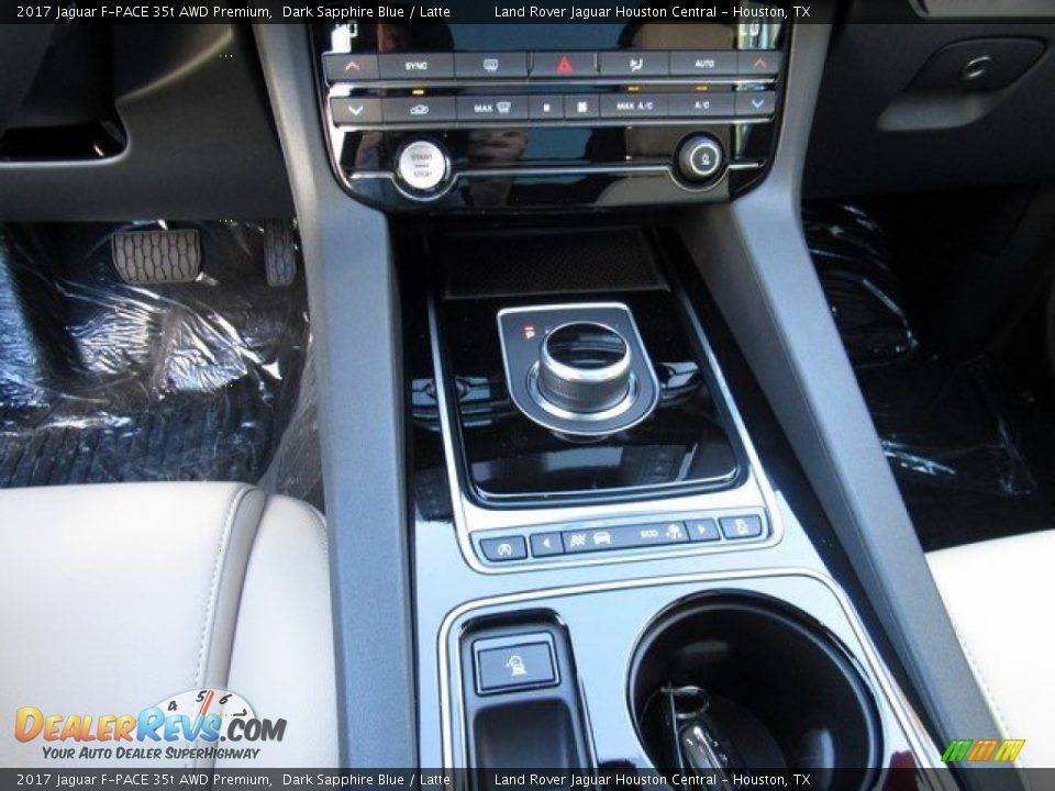 2017 Jaguar F-PACE 35t AWD Premium Dark Sapphire Blue / Latte Photo #19