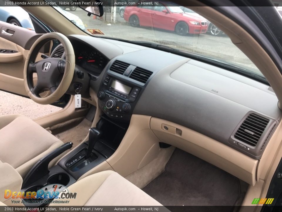 2003 Honda Accord LX Sedan Noble Green Pearl / Ivory Photo #12