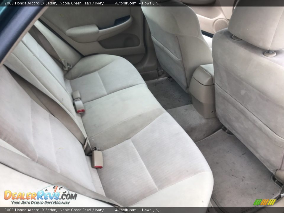 2003 Honda Accord LX Sedan Noble Green Pearl / Ivory Photo #16