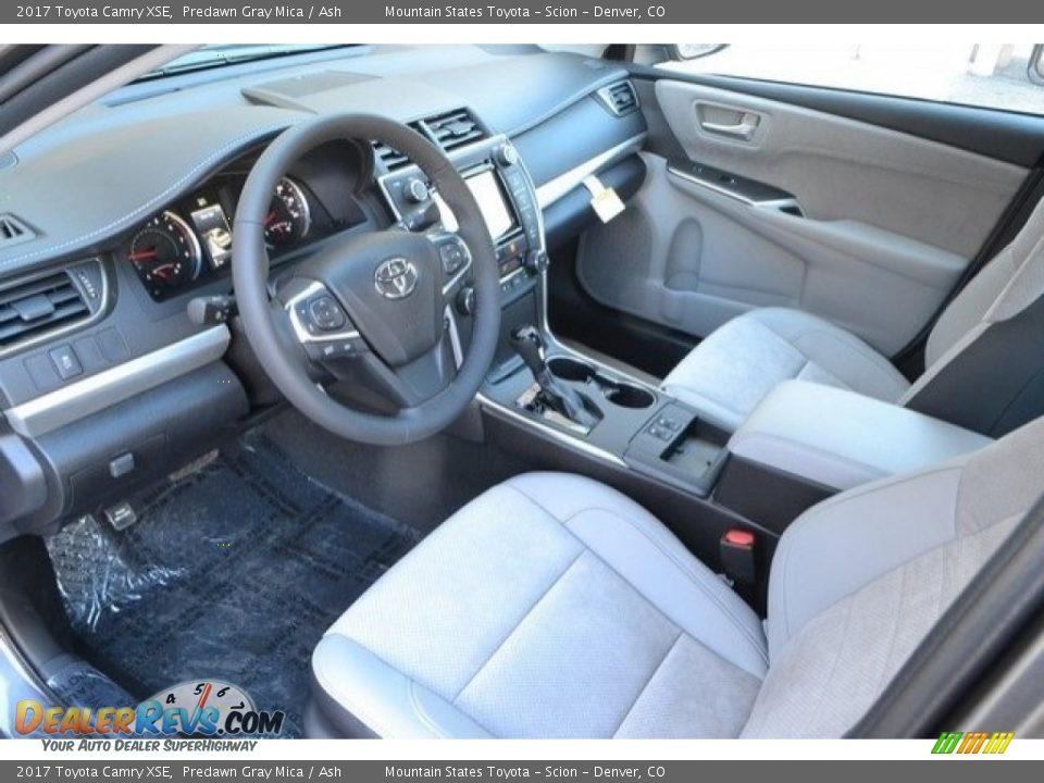 2017 Toyota Camry XSE Predawn Gray Mica / Ash Photo #5