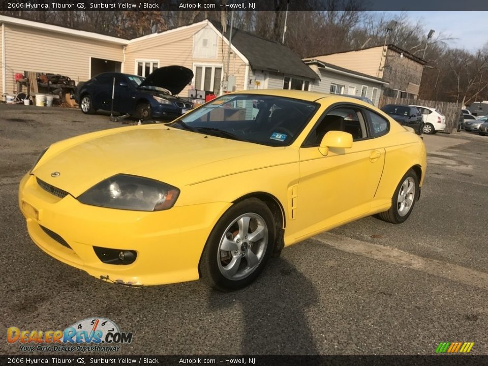 2006 Hyundai Tiburon GS Sunburst Yellow / Black Photo #2