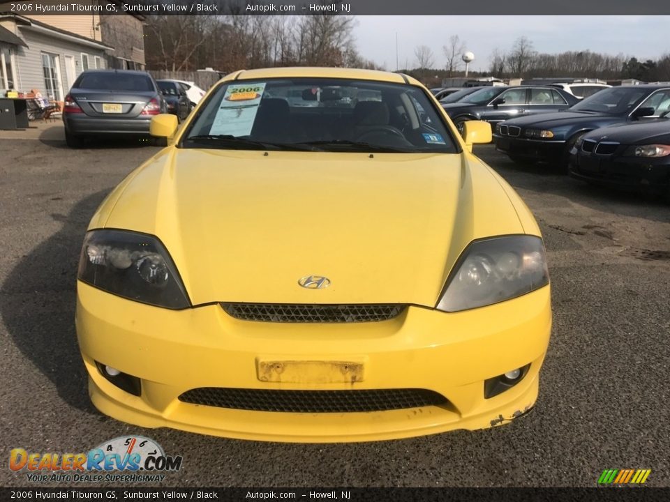 2006 Hyundai Tiburon GS Sunburst Yellow / Black Photo #11