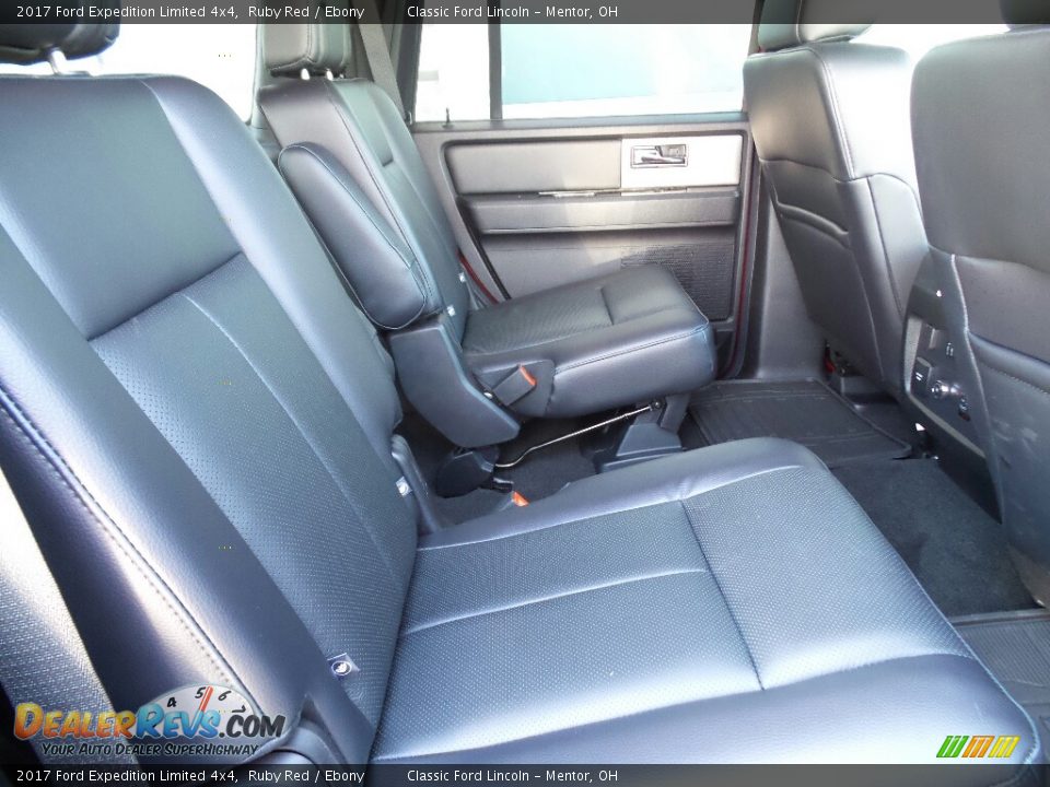 2017 Ford Expedition Limited 4x4 Ruby Red / Ebony Photo #5