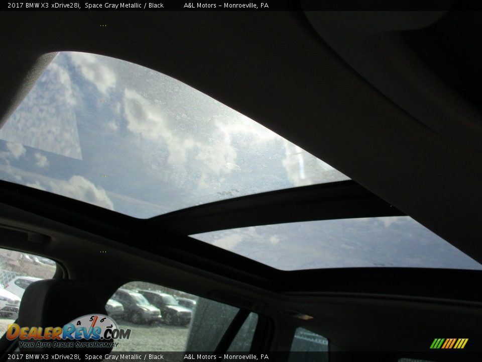 2017 BMW X3 xDrive28i Space Gray Metallic / Black Photo #11