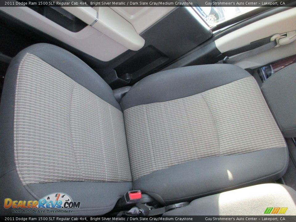 2011 Dodge Ram 1500 SLT Regular Cab 4x4 Bright Silver Metallic / Dark Slate Gray/Medium Graystone Photo #17