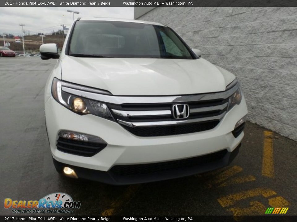 2017 Honda Pilot EX-L AWD White Diamond Pearl / Beige Photo #4