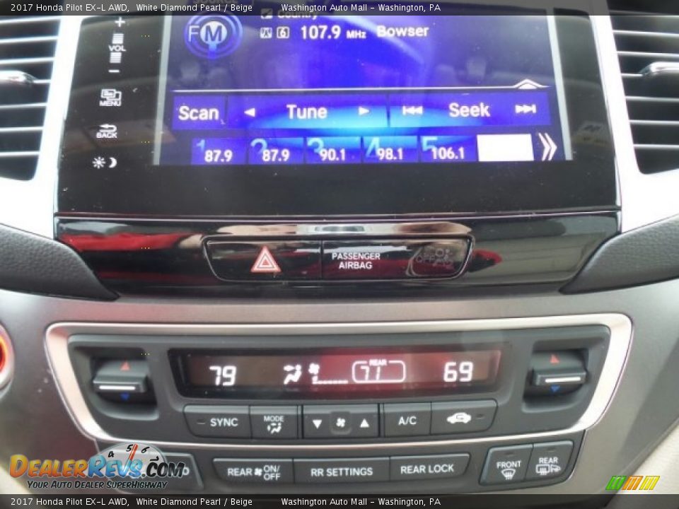 2017 Honda Pilot EX-L AWD White Diamond Pearl / Beige Photo #27