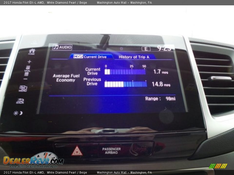 2017 Honda Pilot EX-L AWD White Diamond Pearl / Beige Photo #30