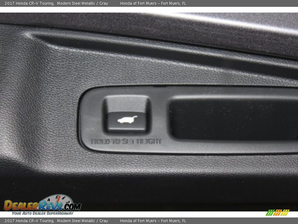 2017 Honda CR-V Touring Modern Steel Metallic / Gray Photo #30