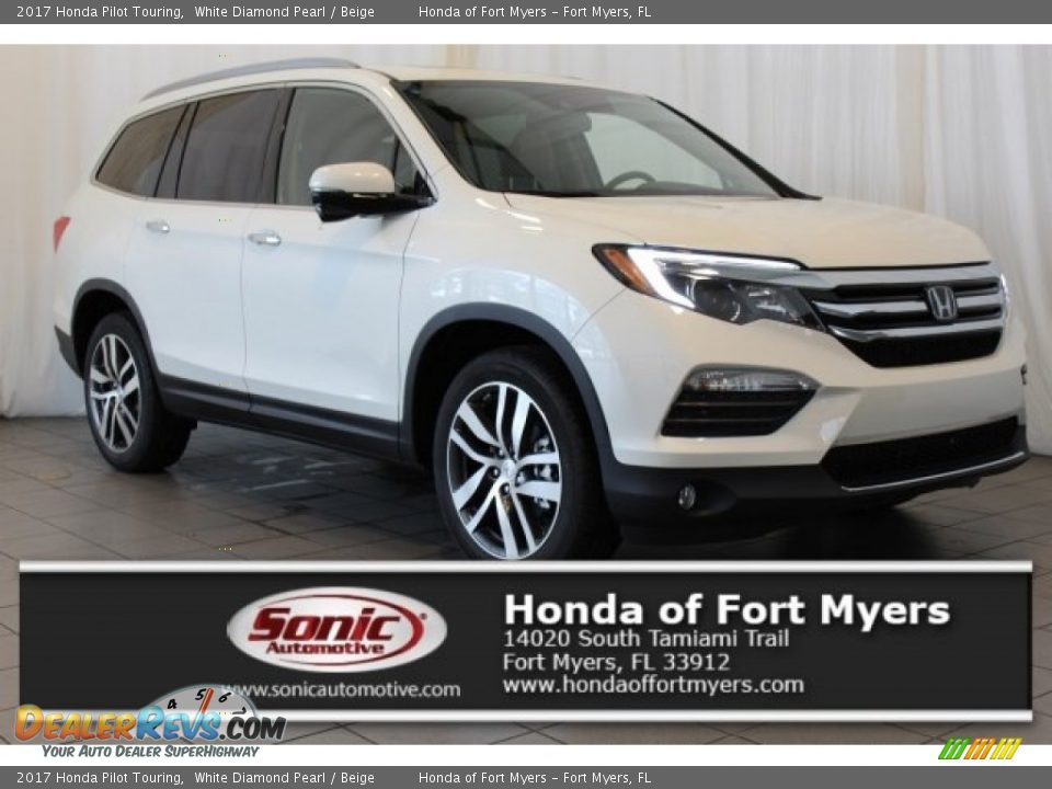 2017 Honda Pilot Touring White Diamond Pearl / Beige Photo #1