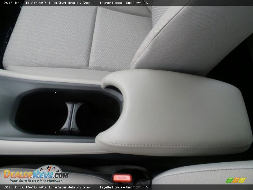 2017 Honda HR-V LX AWD Lunar Silver Metallic / Gray Photo #17