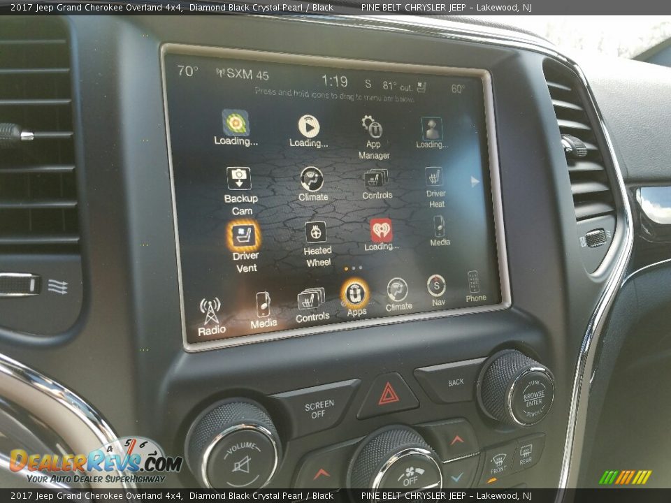 2017 Jeep Grand Cherokee Overland 4x4 Diamond Black Crystal Pearl / Black Photo #10