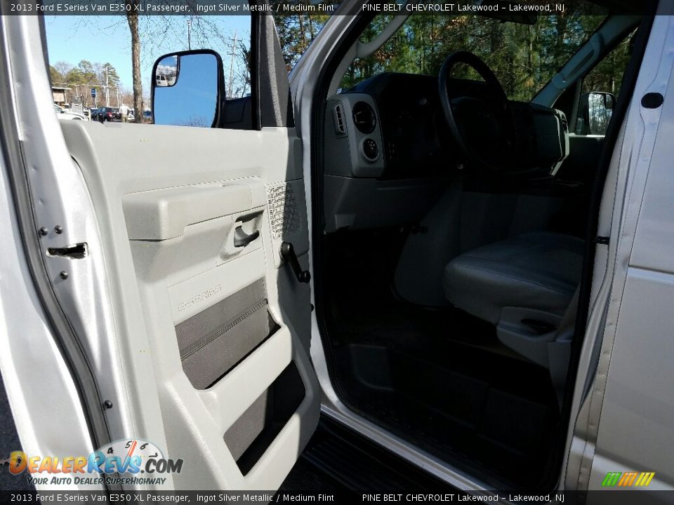 2013 Ford E Series Van E350 XL Passenger Ingot Silver Metallic / Medium Flint Photo #20