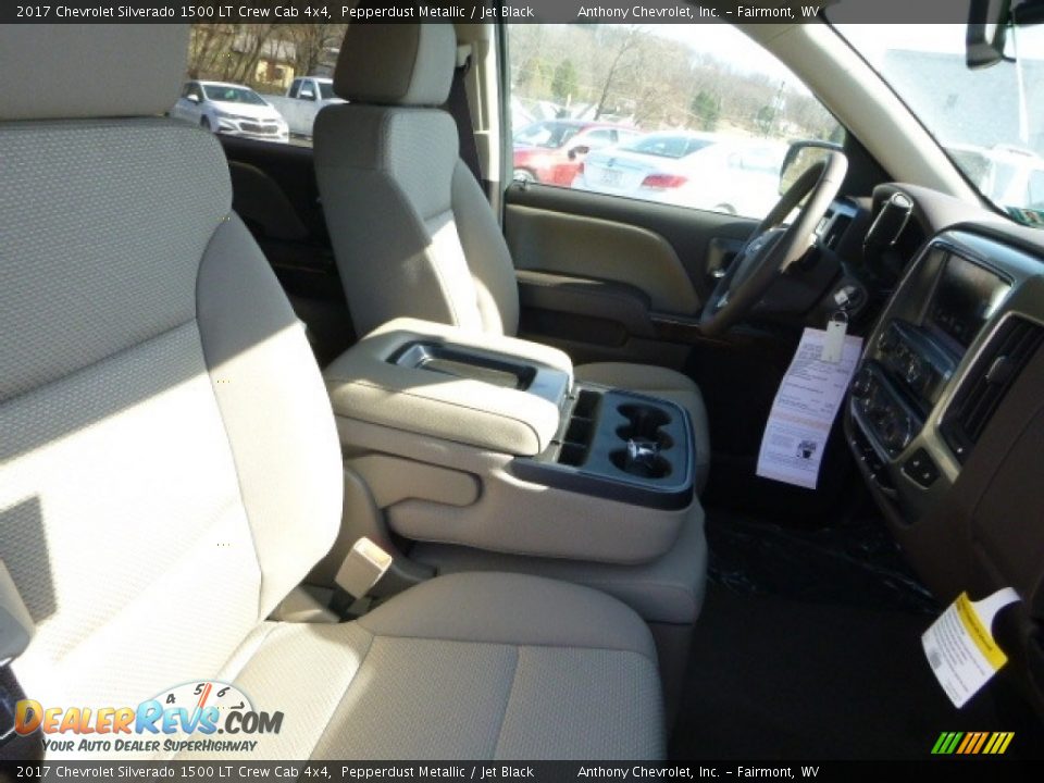 2017 Chevrolet Silverado 1500 LT Crew Cab 4x4 Pepperdust Metallic / Jet Black Photo #3