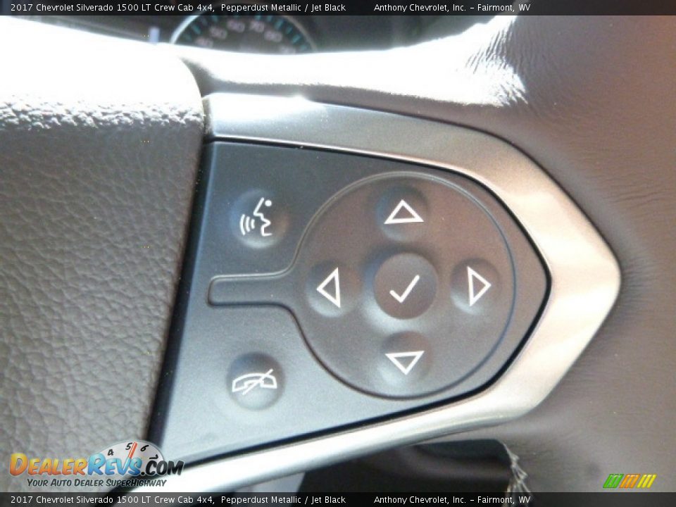 2017 Chevrolet Silverado 1500 LT Crew Cab 4x4 Pepperdust Metallic / Jet Black Photo #19