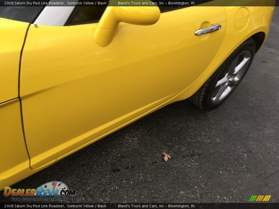 2008 Saturn Sky Red Line Roadster Sunburst Yellow / Black Photo #29