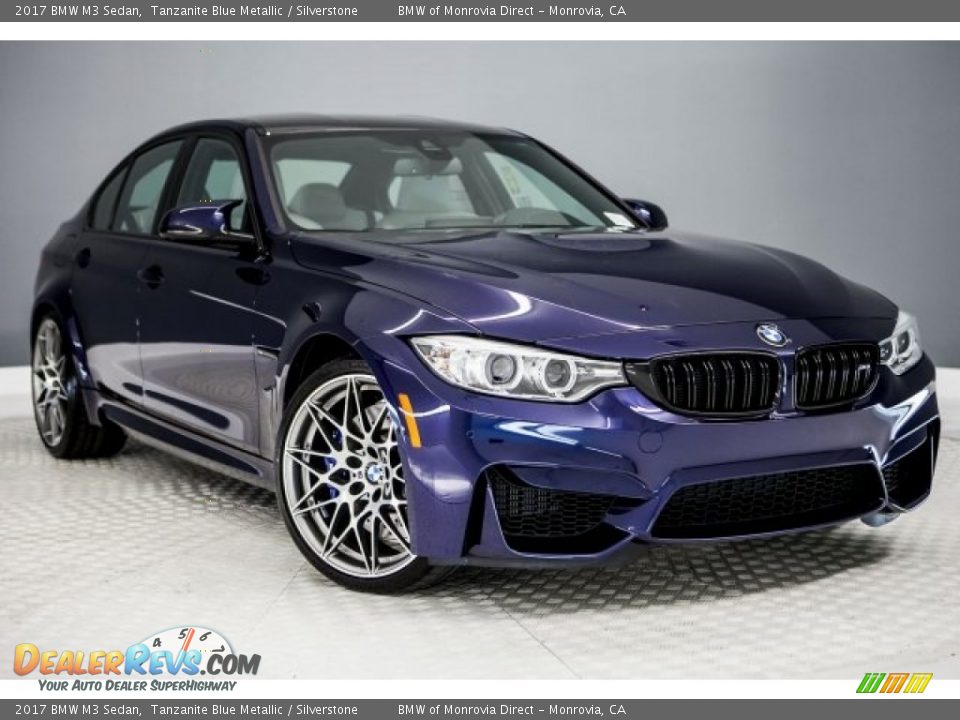 Front 3/4 View of 2017 BMW M3 Sedan Photo #12