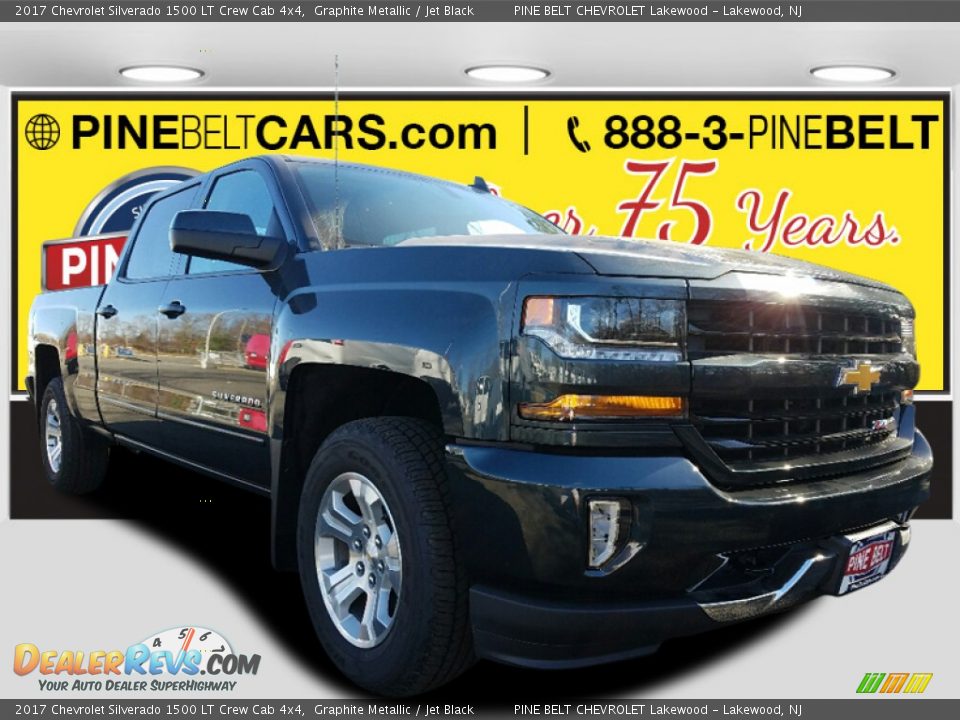2017 Chevrolet Silverado 1500 LT Crew Cab 4x4 Graphite Metallic / Jet Black Photo #1