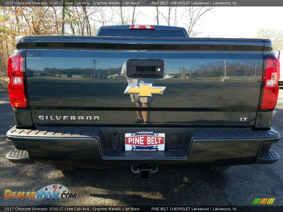 2017 Chevrolet Silverado 1500 LT Crew Cab 4x4 Graphite Metallic / Jet Black Photo #5