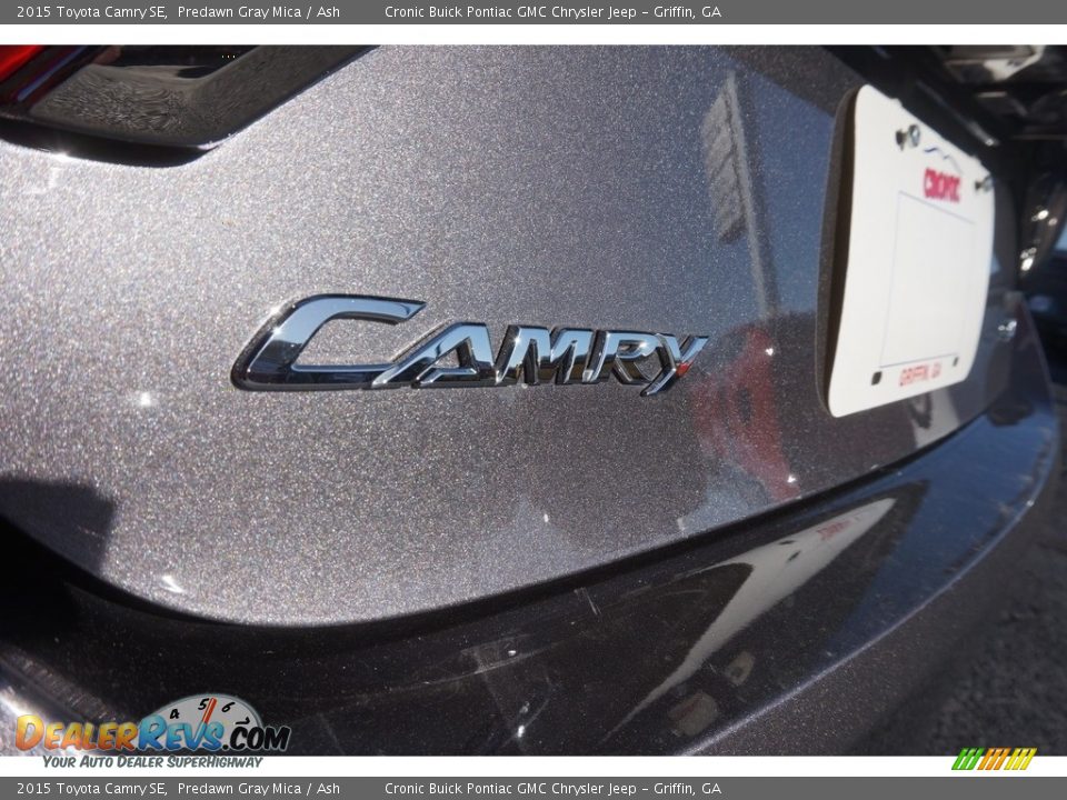 2015 Toyota Camry SE Predawn Gray Mica / Ash Photo #15