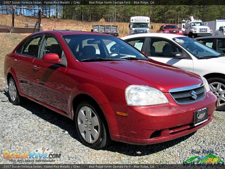 2007 Suzuki Forenza Sedan Fusion Red Metallic / Grey Photo #2