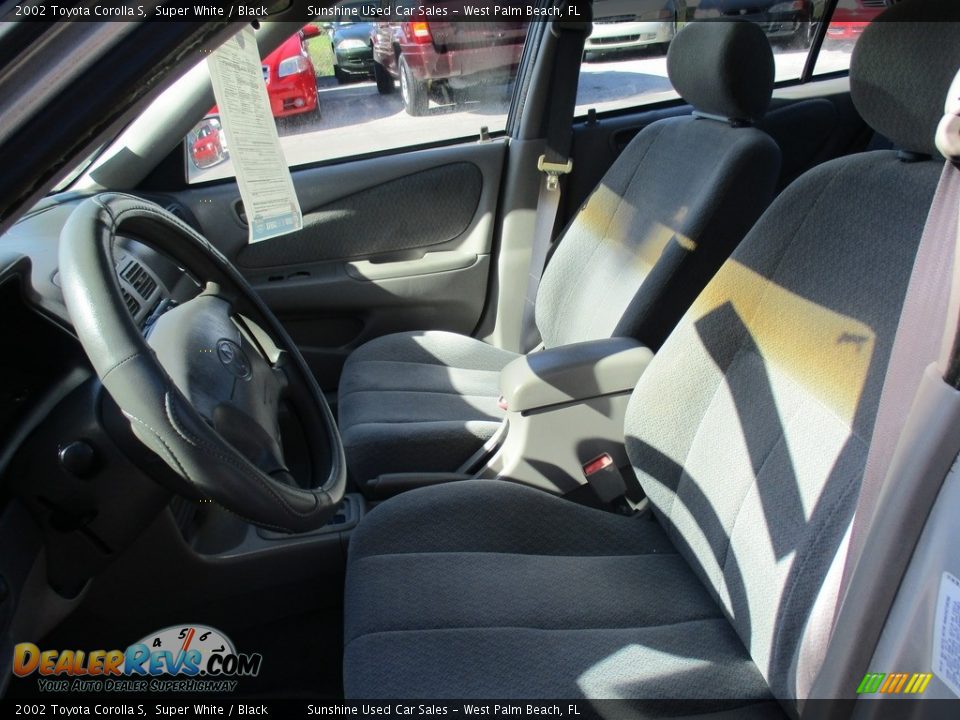 2002 Toyota Corolla S Super White / Black Photo #9