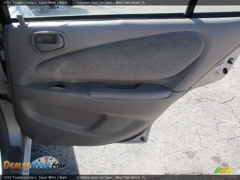 2002 Toyota Corolla S Super White / Black Photo #15