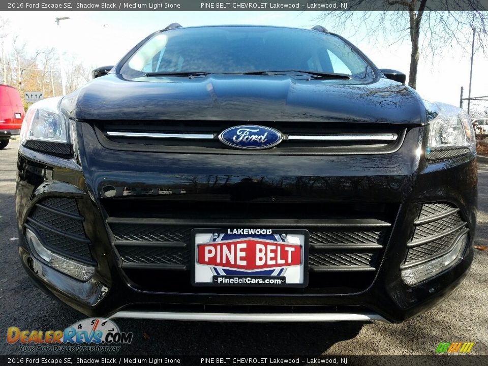 2016 Ford Escape SE Shadow Black / Medium Light Stone Photo #2