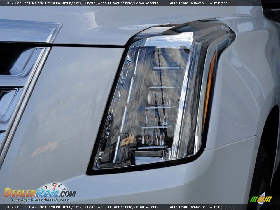 2017 Cadillac Escalade Premium Luxury 4WD Crystal White Tricoat / Shale/Cocoa Accents Photo #8