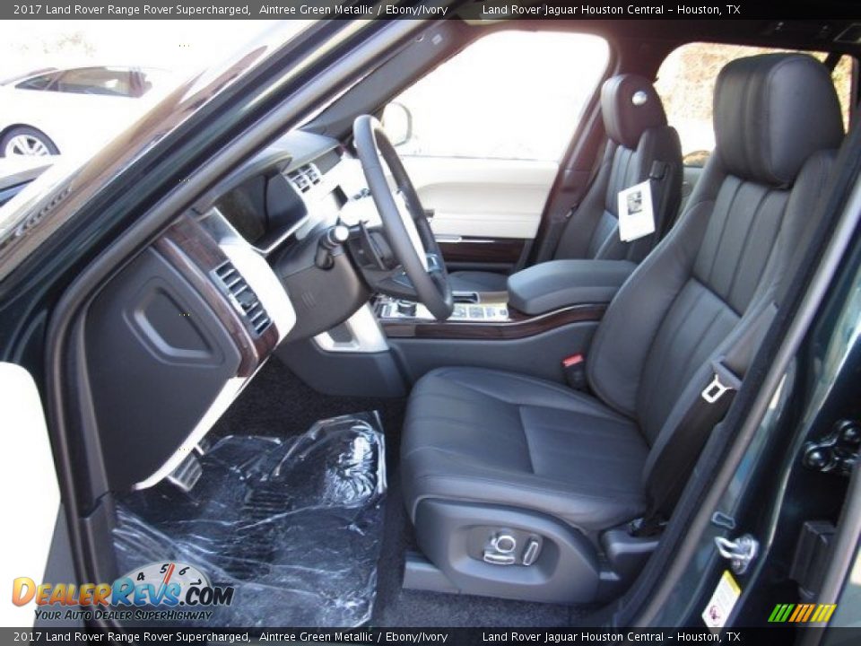 Ebony/Ivory Interior - 2017 Land Rover Range Rover Supercharged Photo #2