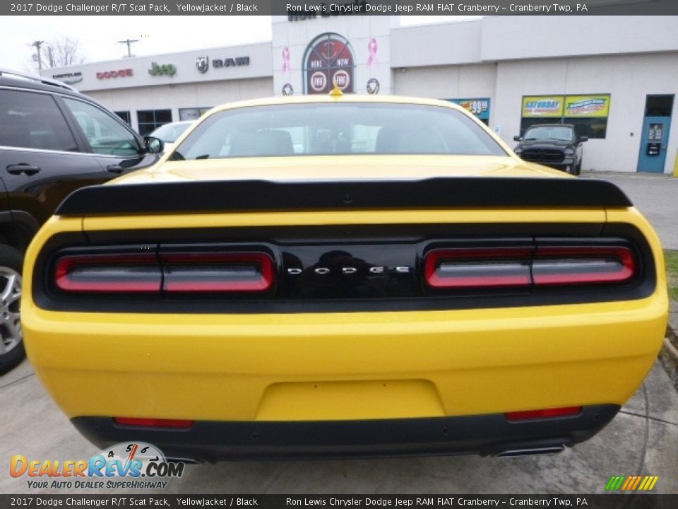 2017 Dodge Challenger R/T Scat Pack YellowJacket / Black Photo #9