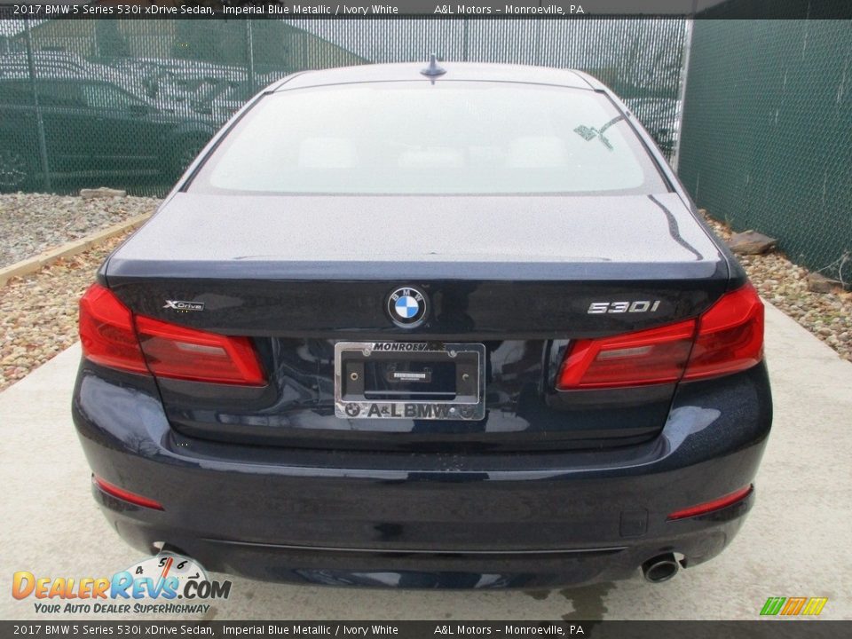 2017 BMW 5 Series 530i xDrive Sedan Imperial Blue Metallic / Ivory White Photo #9