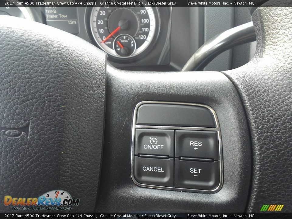 Controls of 2017 Ram 4500 Tradesman Crew Cab 4x4 Chassis Photo #18