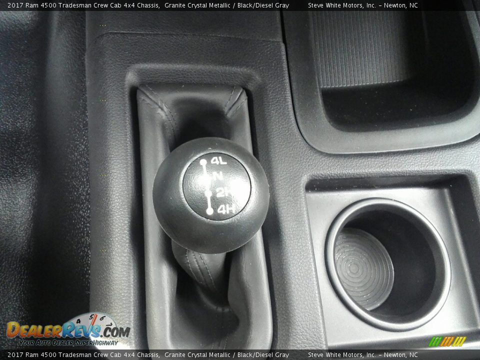 2017 Ram 4500 Tradesman Crew Cab 4x4 Chassis Shifter Photo #22