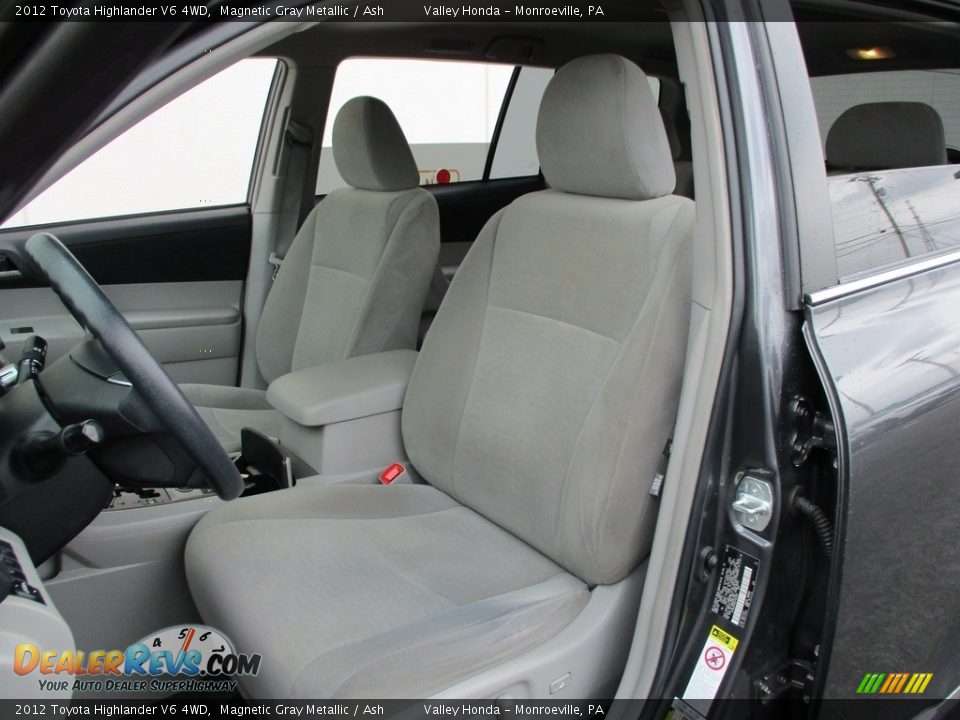 2012 Toyota Highlander V6 4WD Magnetic Gray Metallic / Ash Photo #11