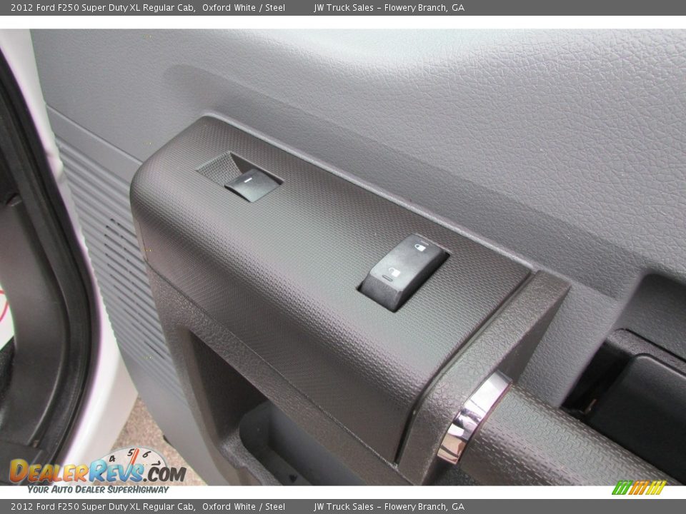 2012 Ford F250 Super Duty XL Regular Cab Oxford White / Steel Photo #30