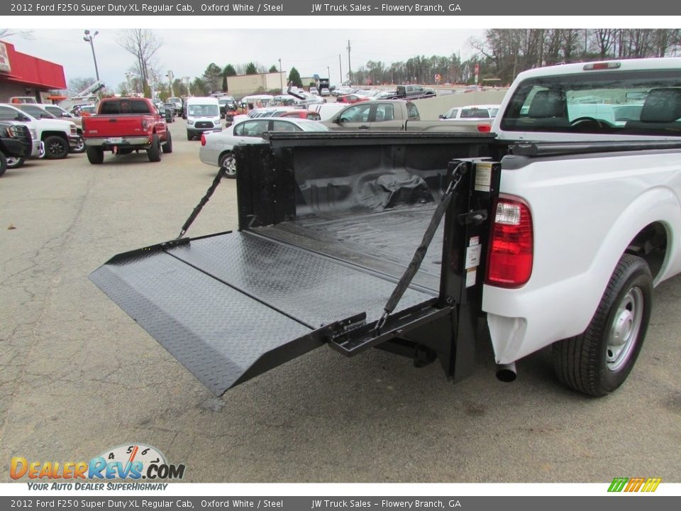 2012 Ford F250 Super Duty XL Regular Cab Oxford White / Steel Photo #34