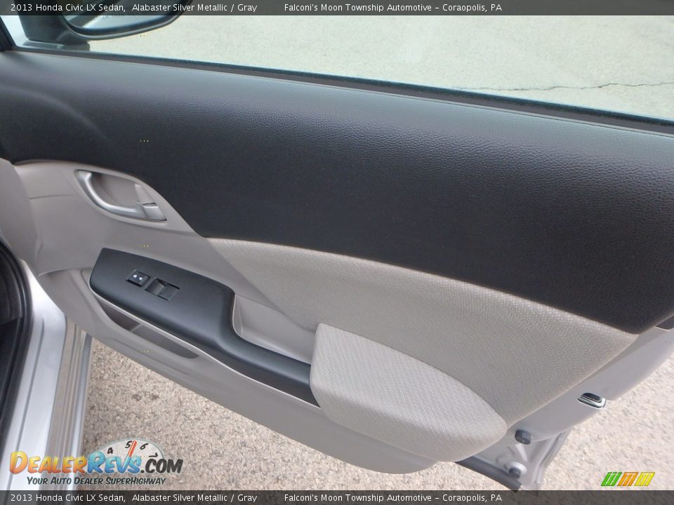 2013 Honda Civic LX Sedan Alabaster Silver Metallic / Gray Photo #12