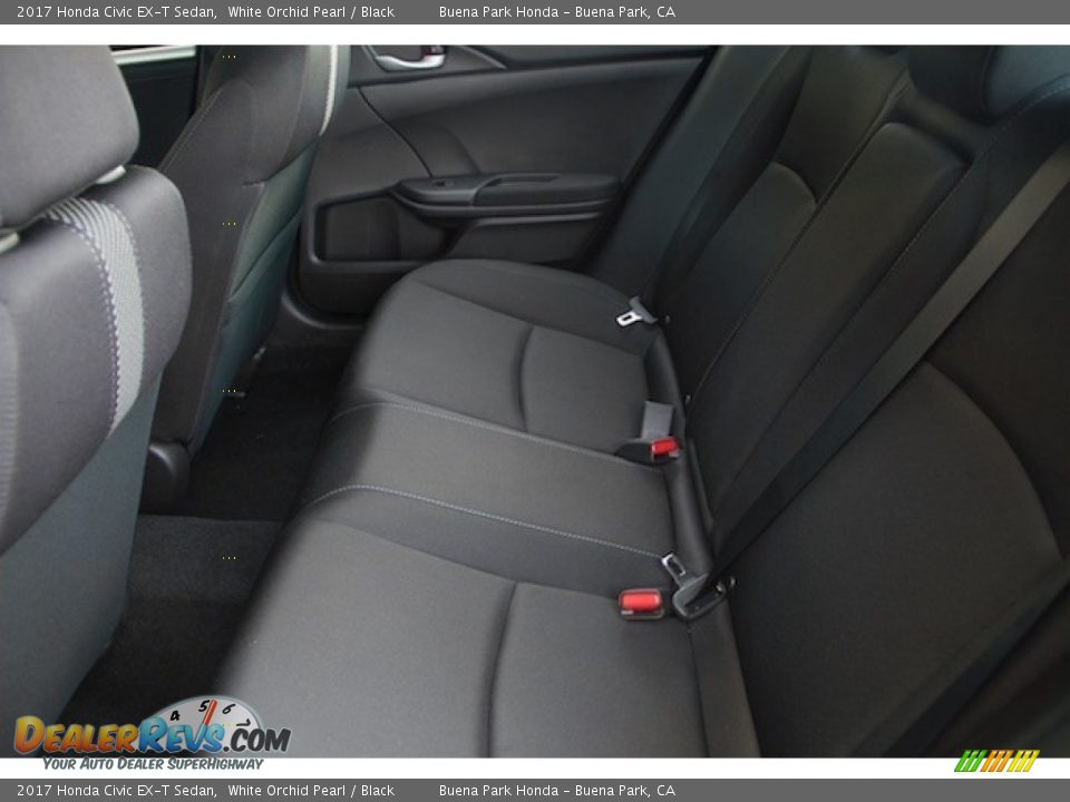 2017 Honda Civic EX-T Sedan White Orchid Pearl / Black Photo #12