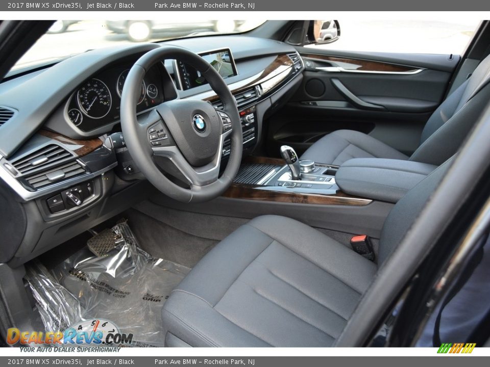 Black Interior - 2017 BMW X5 xDrive35i Photo #10
