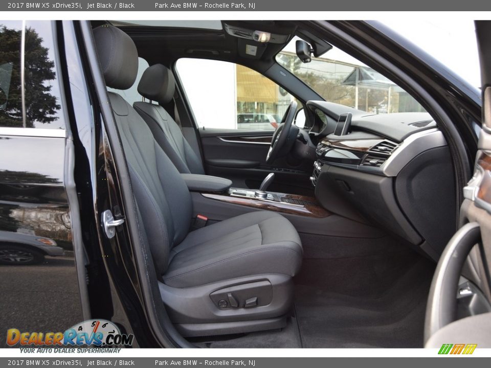 2017 BMW X5 xDrive35i Jet Black / Black Photo #29