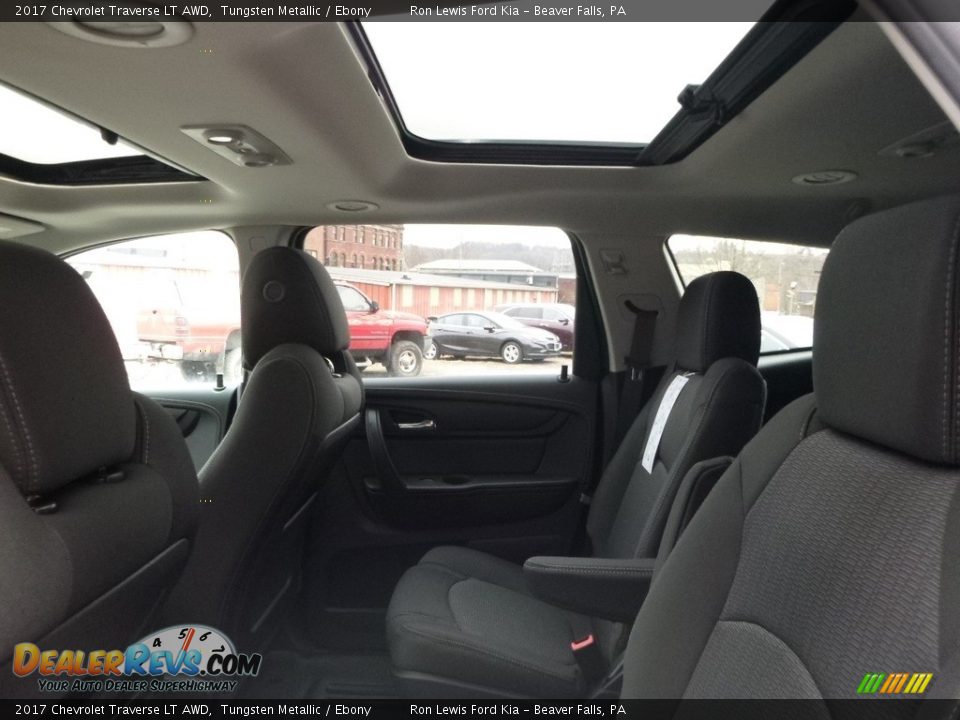 2017 Chevrolet Traverse LT AWD Tungsten Metallic / Ebony Photo #11