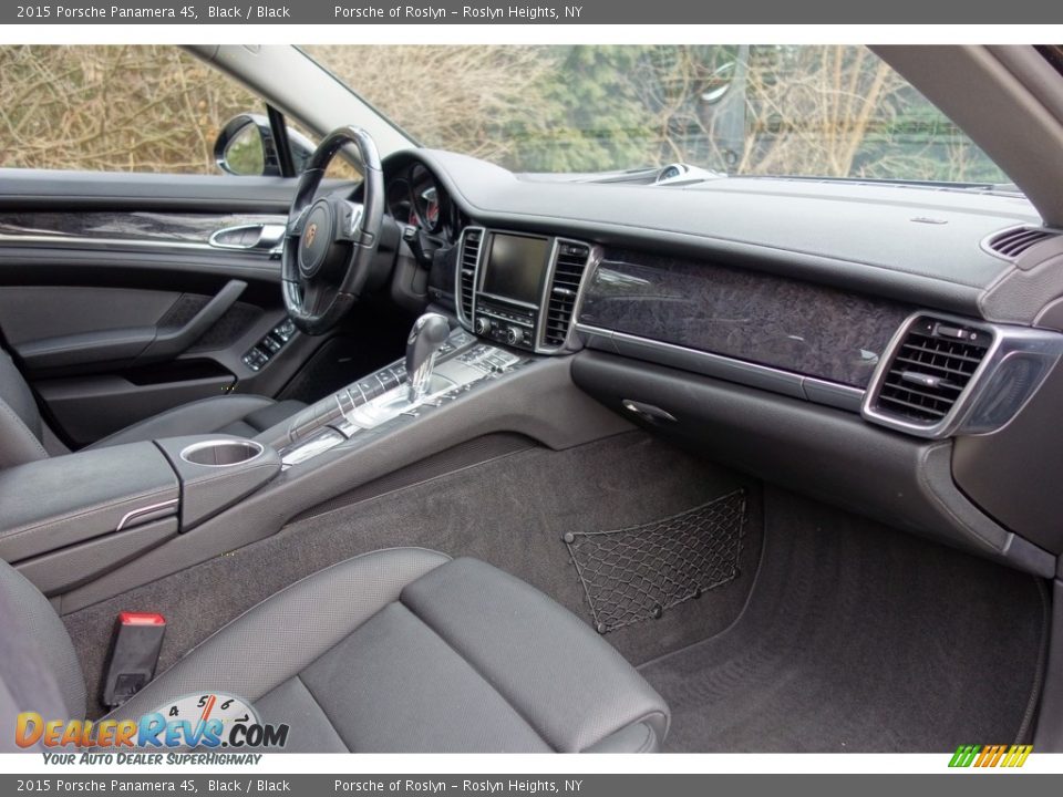 2015 Porsche Panamera 4S Black / Black Photo #16